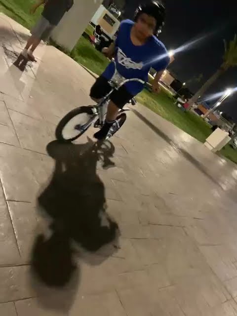 تفحيط سيكل كوبرا حيييي ✌🏻😜