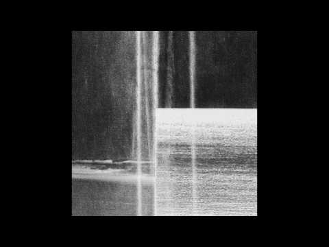 Putar Monumen (Foghorn remix) - The Trees & the Wild