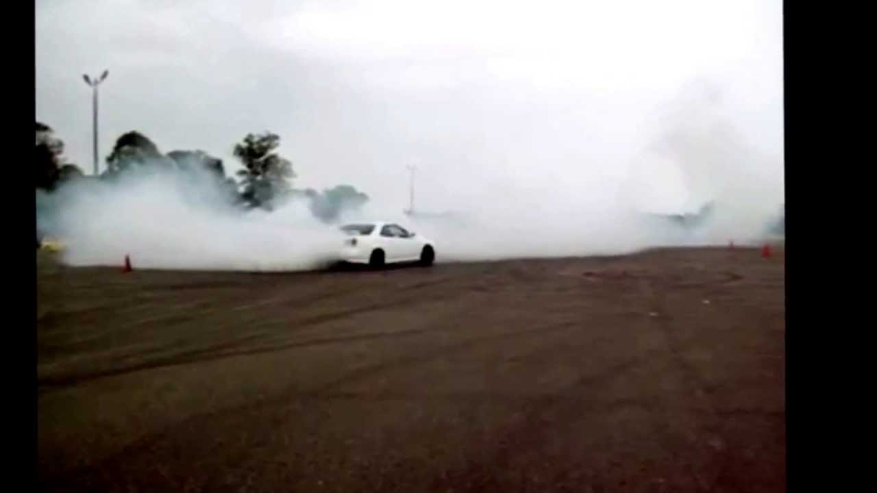 Mats R34GTT - SAU NSW Texi 10/6/13 - Nirimba Tafe - Being a HOON!