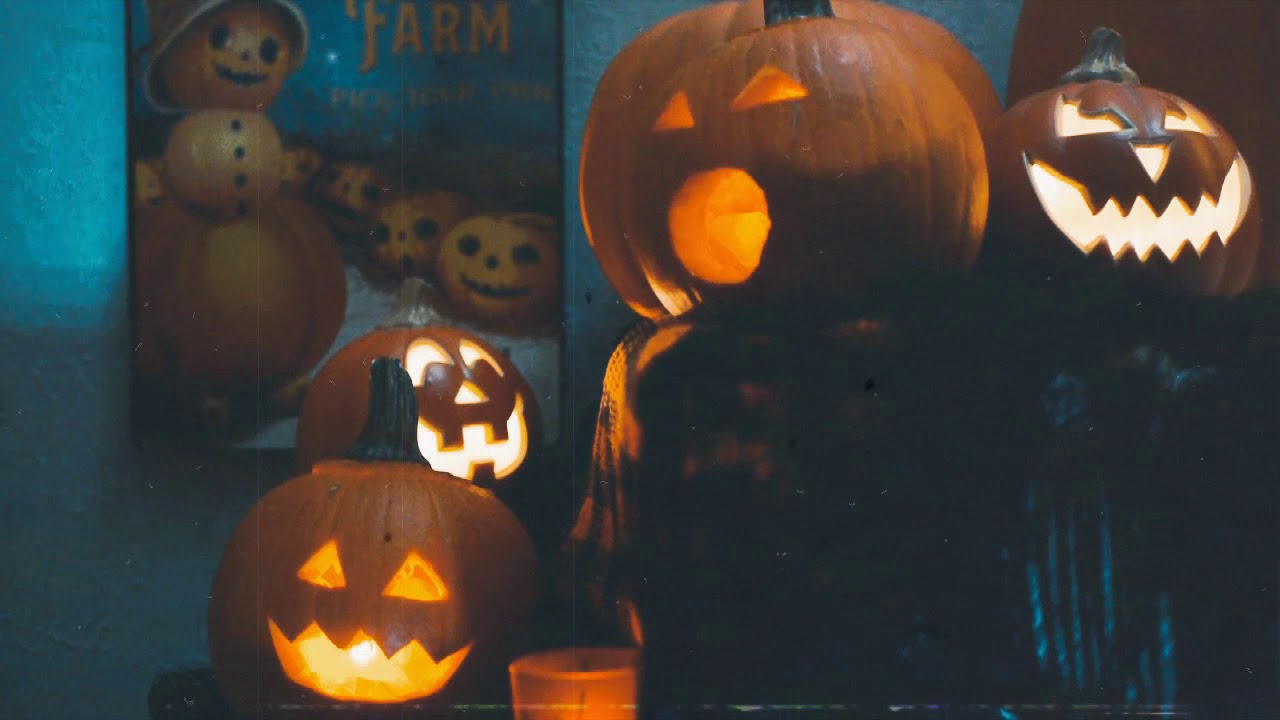 Trick or Treat Binaural Ambience