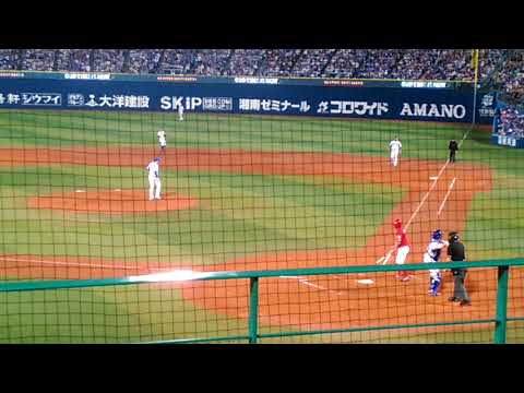 野球ベイスターズ　山崎康晃　奪三振！！バックネット裏
