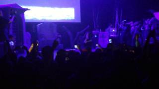 BONES - takingoutthetrash (LIVE @ NOVO 4-28-17)