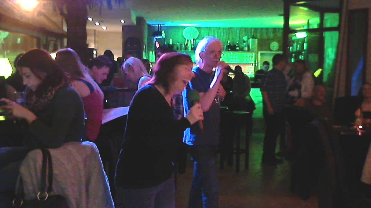 Babs Und Andreas Singen Im Wagen Vor Mir Karaoke Youtube