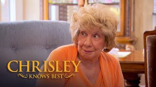 Celebrity Chrisley’s Top 100: Nanny Faye Injures Her Foot (S4 E5) | Chrisley Knows Best Net Worth