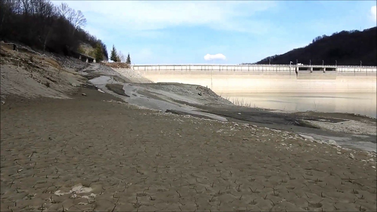 Lago di Gerosa quasi vuoto il 20/2/2017