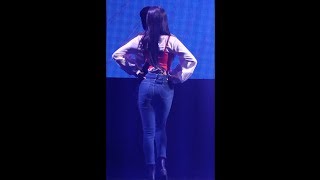 180222 오마이걸 (OH MY GIRL) 한 발짝 두 발짝(One Step, Two Steps) [유아] YooA 직캠 Fancam (이투스 콘서트) by Mera