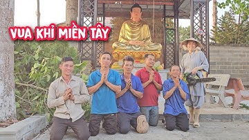 Vua khỉ cùng đệ tử cưa móc gốc cây Dầu tại Đồng Nai.