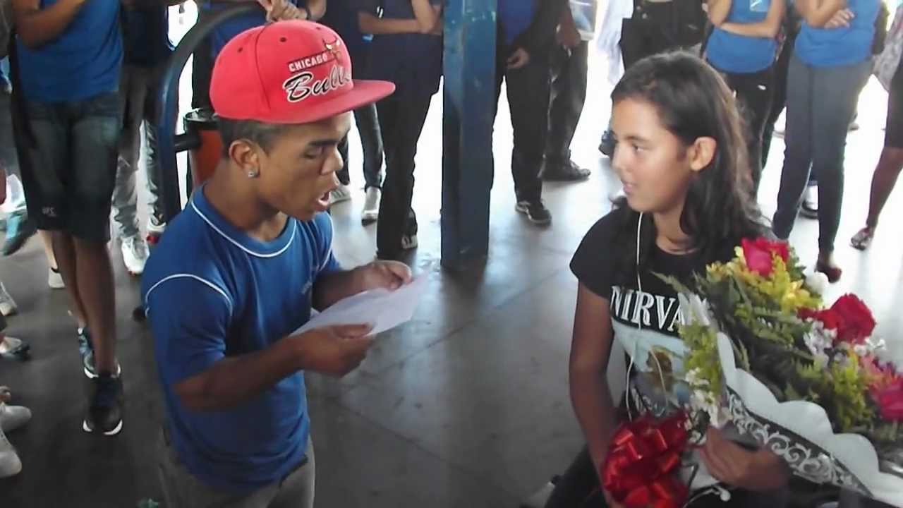 Assumir namoro na rede social