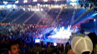 Winterfest 2014 | Preshow Fun: Jump On It