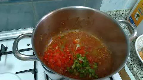 Rice with Shrimp and Veggies In tomatoe Sauce// Al...