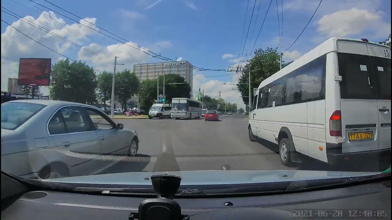 Машина тронулась звук