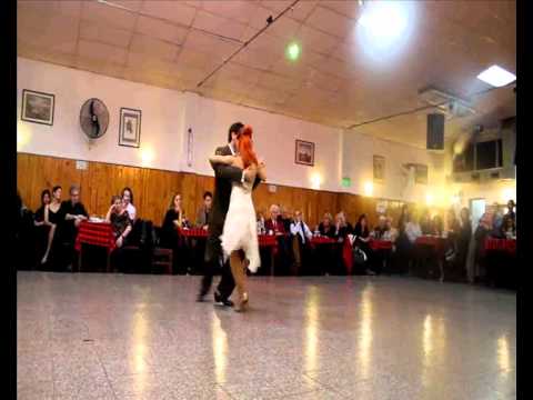 JORGE DAMIAN MARIÑO Y SARA PARNIGONI EN LA BALDOSA