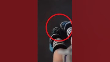 Billie Eilish loopt achteruit 👀