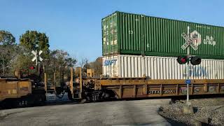 A Norfolk Southern Intermodal/Autorack Train w/ nice Train Horn