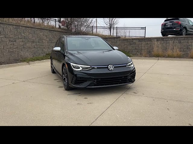 New 2024 Volkswagen Golf GTI 4dr Car in Johnston #RW118172