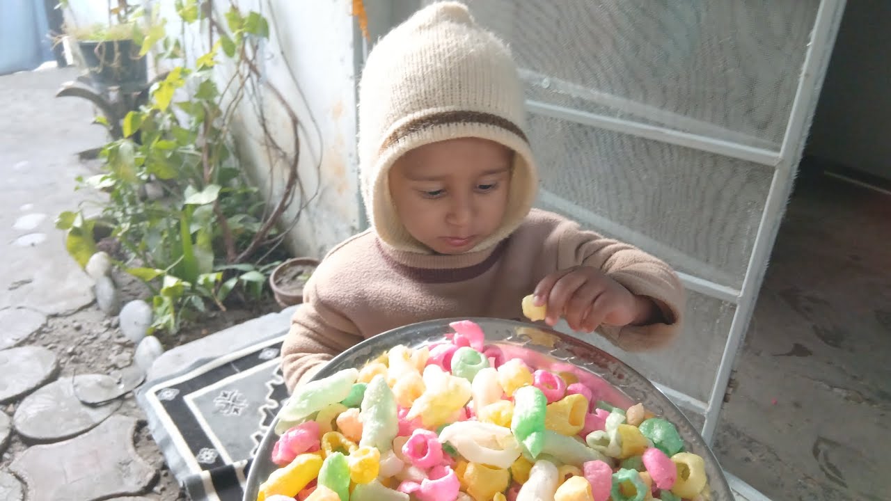 Aaj dost ghar k pas kam kar rhy ty on k liya chayai bnay🫂☕️