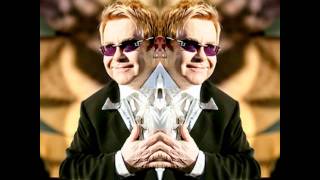 Video thumbnail of "Elton John-The Bitch Is Back"