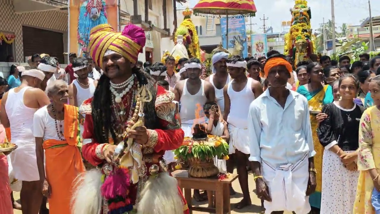 ಶ್ರೀ ವೀರಭದ್ರೇಶ್ವರ ಸ್ವಾಮಿ ಜಾತ್ರಾ ಮಹೋತ್ಸವ ಬೆಳಗುತ್ತಿ ಗುಗ್ಗಳ ಕಾರ್ಯಕ್ರಮ 🙏🙏
