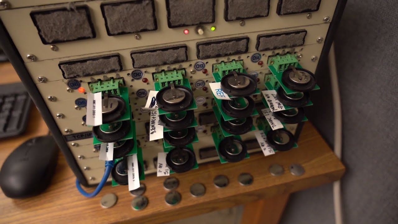 Imaging Lithium-Ion Batteries at the Particle Level