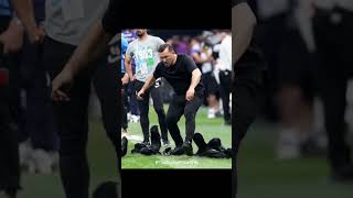 Okan Buruk, Ayakkabıların Azizliğine Uğradı