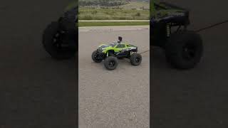 Xmaxx pulling a truck #shorts @Fortek9RC