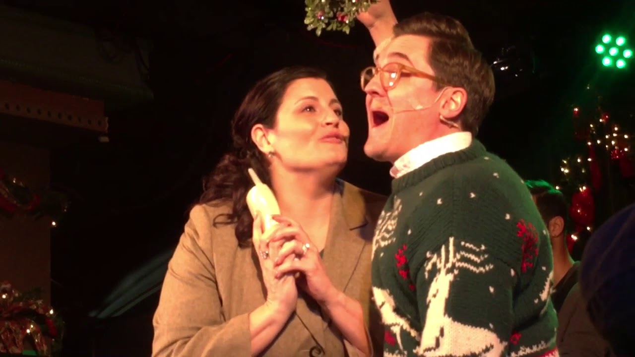 UMPO Home Alone Cast Rockin' Around The Christmas Tree (12/17) YouTube