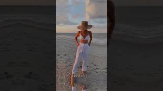 Ideias look praia estilo Clean Girl praia ferias look