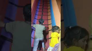 Download Lagu ajj bacho ko khub in joy karbaya MP3