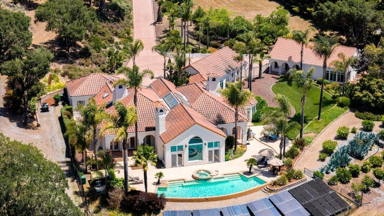 235 Vista Del Pajaro RD | CORRALITOS Real Estate