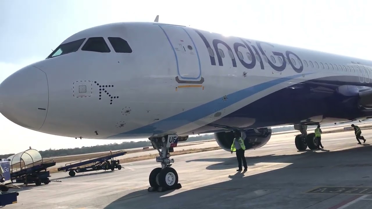 Indigo A320 Deboarding Hyderabad Airport. - YouTube