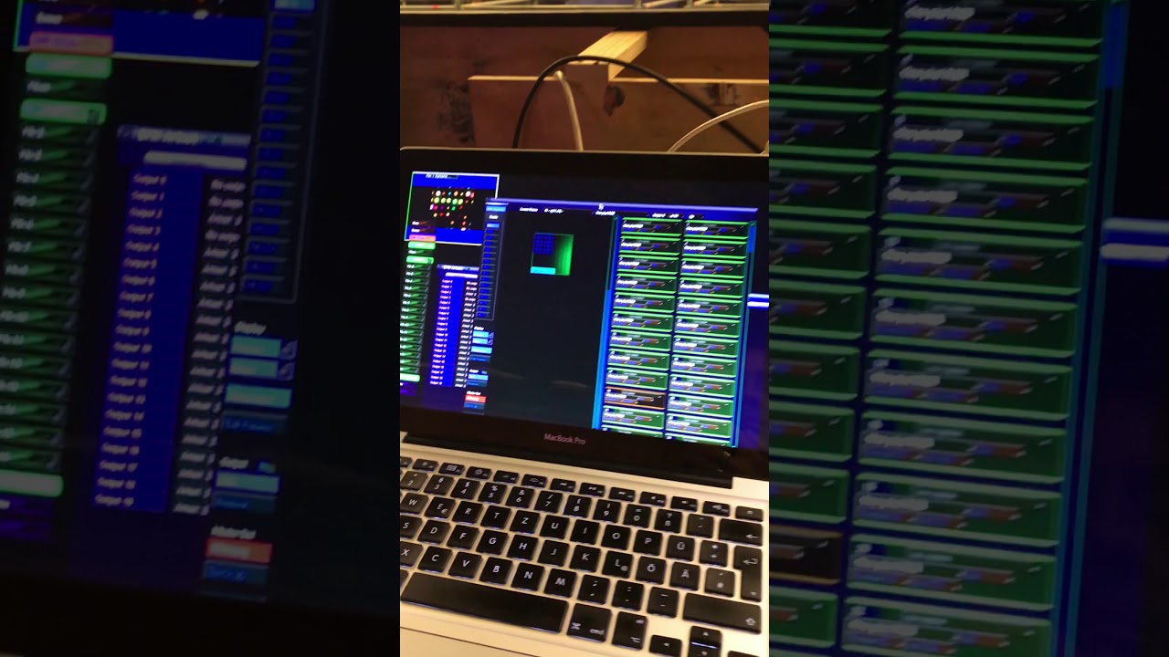 PixelMad mappatura infinity showtec with catalyst Pm5.02