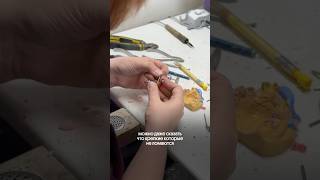 Почему стоимость ортодонтических аппаратов варьируется в разных лабораториях? 📄