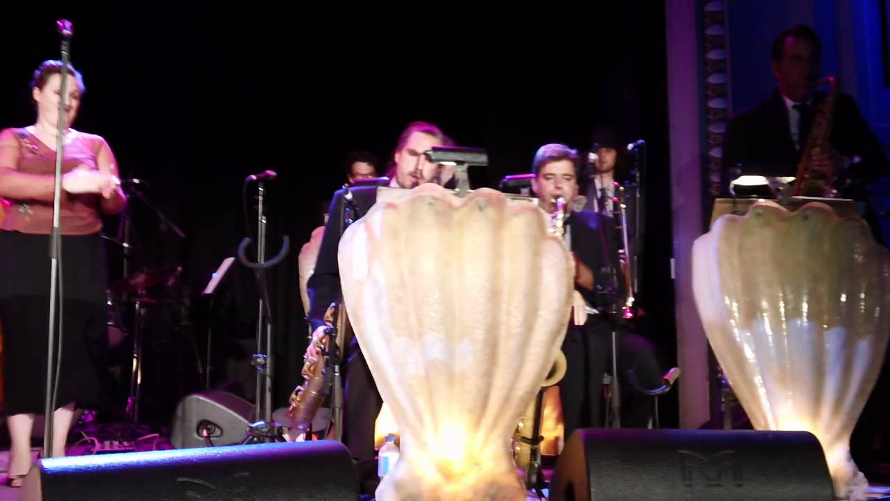 Yvette Johansson with the Pearly Shells - 2012 Stonnington Jazz Festival