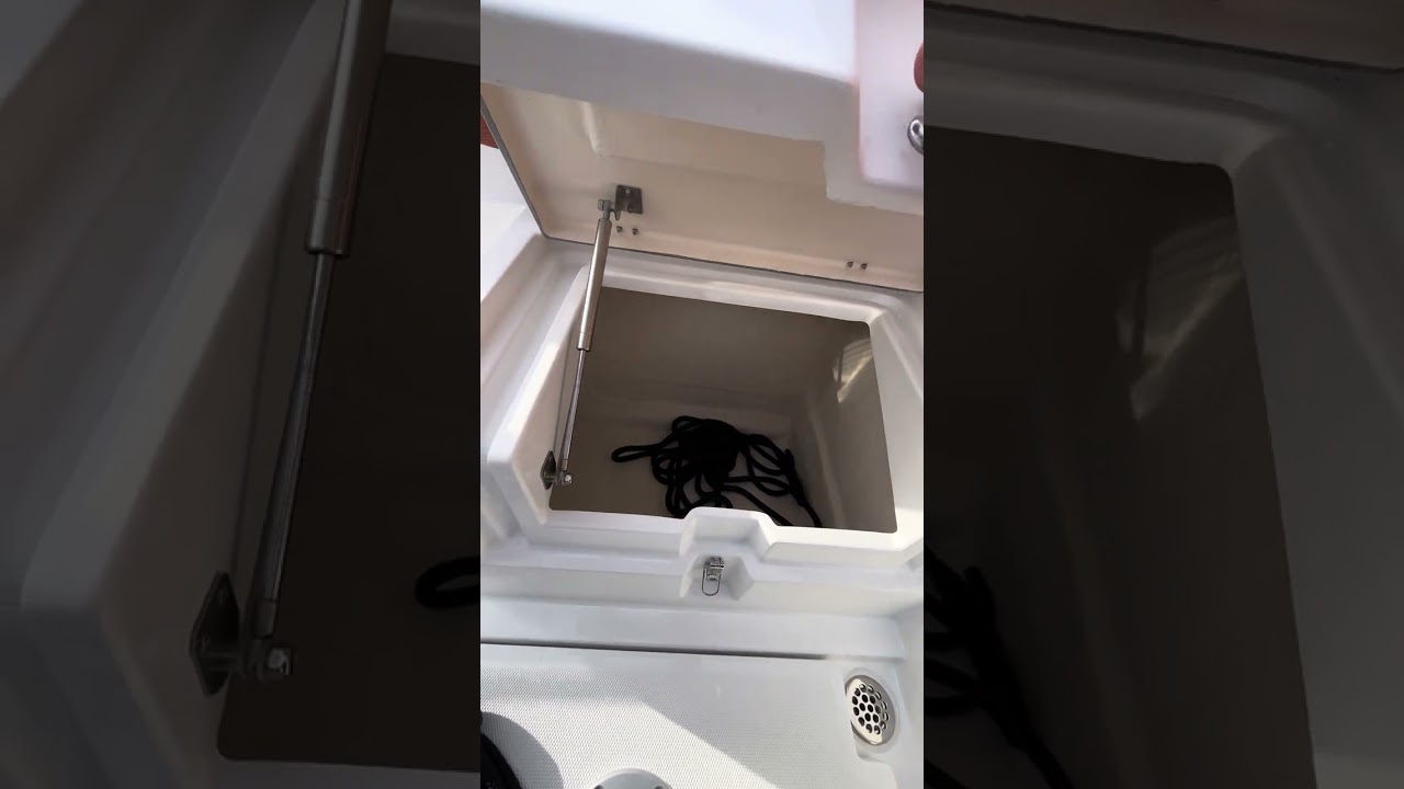 Protagon Yachts 25 - Opis plovila 2.dio