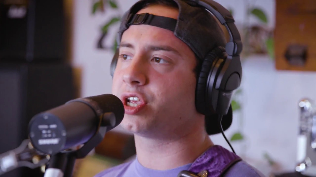 Los Elk - "Hands" (Live at Ugly Duck Studios)