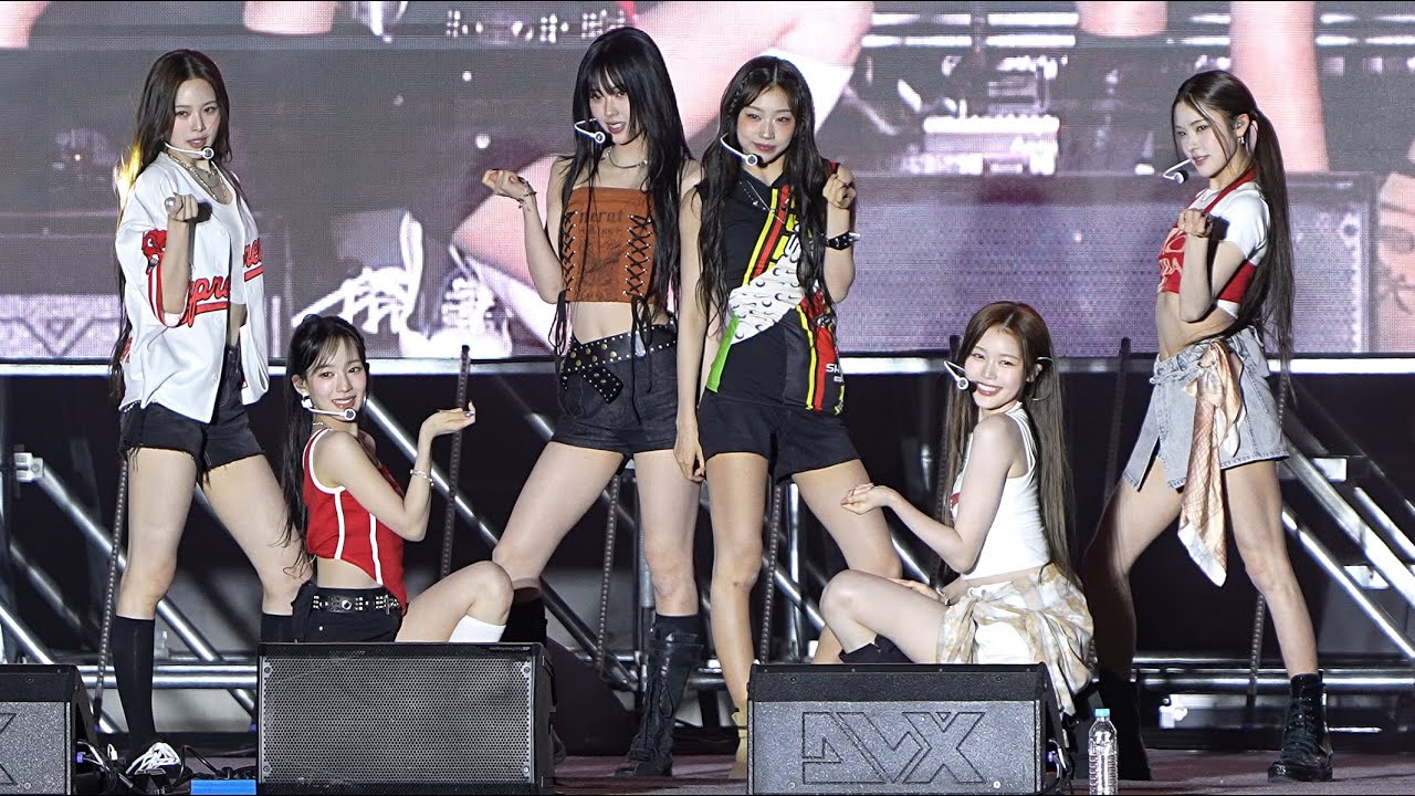 250513 izna (이즈나) - ❤️SIGN❤️IZNA❤️IWALY❤️TIMEBOMB @ 원광대학교 축제 직캠 (Fullcam) #izna #이즈나 #원광대학교