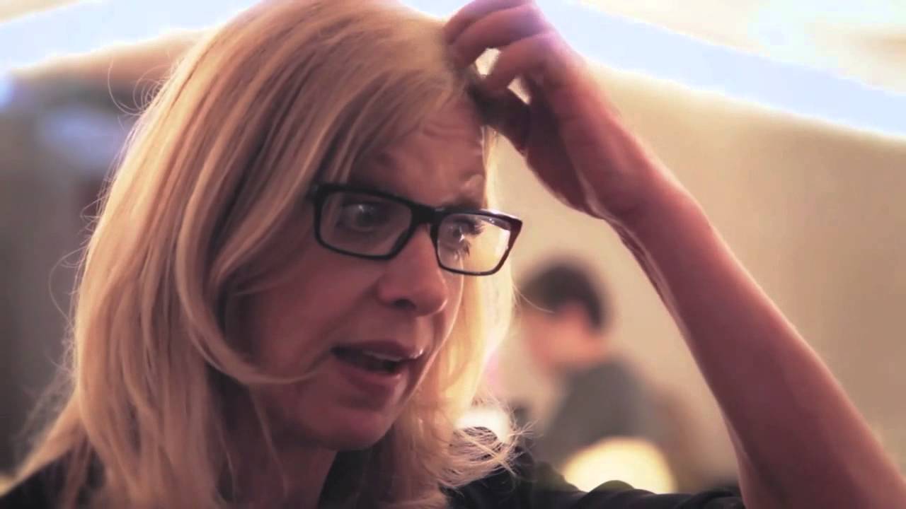 Mary Greenwell Make-up Tutorial for Over-50s. Part 4: cheeks