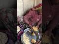 गाँव का खाना 😍 मक्के की रोटी #villagelife #youtubeshorts #short #shortvideo #khana #woman #gaan
