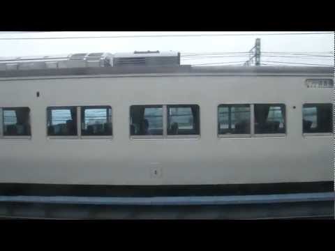特急踊り子185系 VS 横須賀線E217系  併走ﾊﾞﾄﾙ 新子安付近～横浜