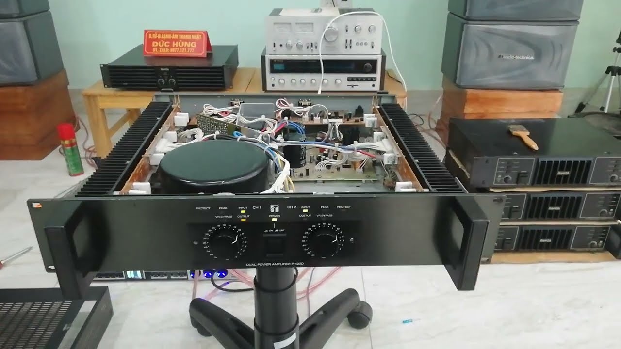 TOA トーア P-120D DUAL POWER AMPLIFIER パワーアンプ 音出しOK 中古