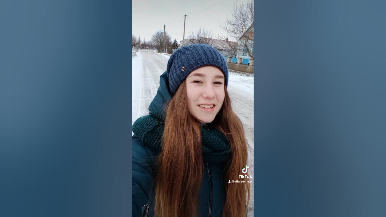 Песня подумал о тебе и пошел снег. Песня подумал о тебе и пошел снег