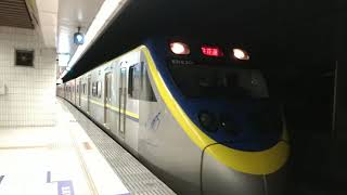 2/3  5698次加班復興號(區間車編組)，板橋站開車
