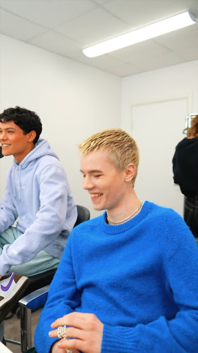 Download lagu 3 words Edvin would use to describe Omar #omarrudberg #edvinryding