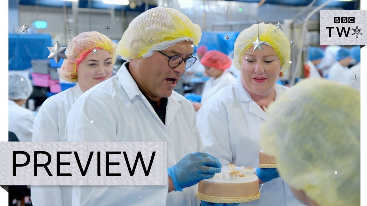Gregg works the icing - Inside the Factory: Christmas 2017 Preview – BBC Two