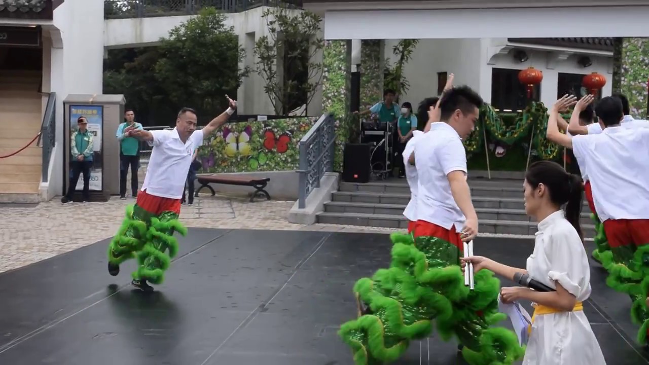 Chinese Martial Dance at Hong Kong YouTube
