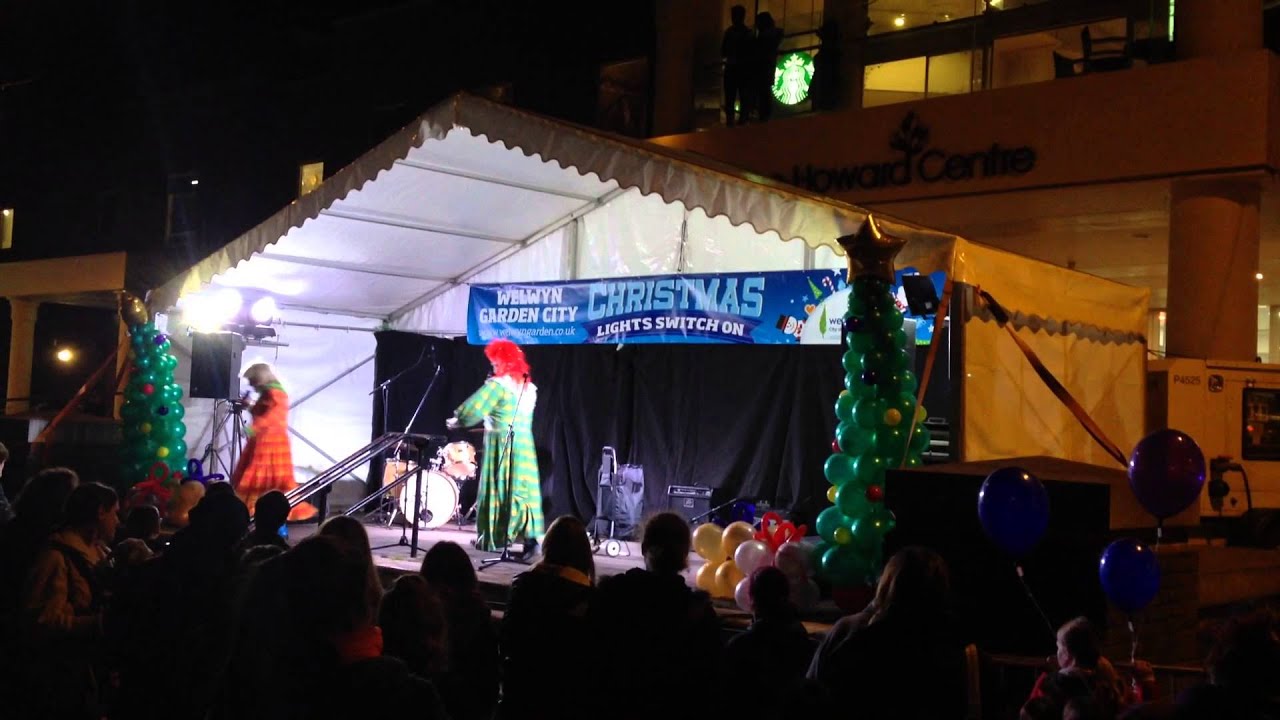 Frisbee mayhem at Welwyn Garden City lights switch on YouTube