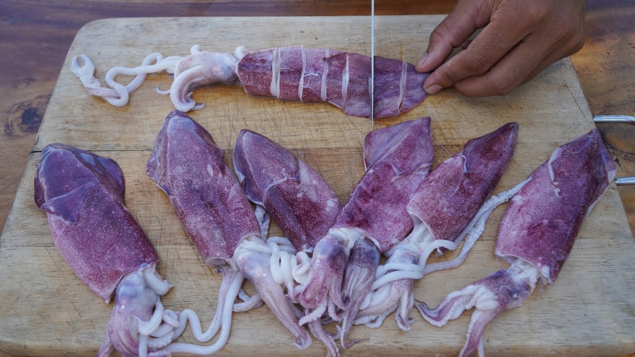 Squid And Bell Pepper Stir Fry | Tender And Juicy Squid - YouTube