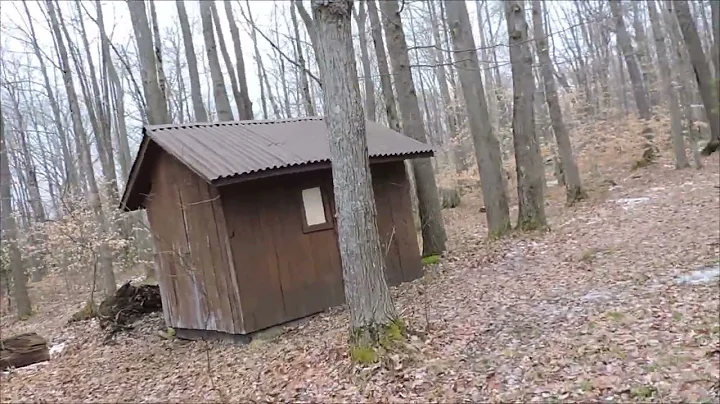 Take a Hike! - Mysterious Cabin - Simon B. Elliott...