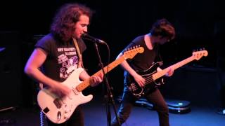 White Reaper - "Make Me Wanna Die" - Live from Headliners