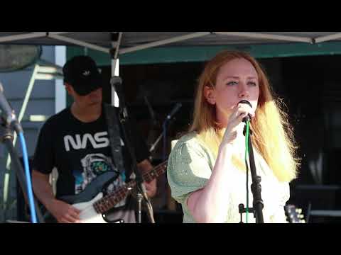 Fiery Heart Fiery Mind (cover) | Live at Crossroads Farm